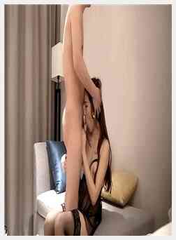 苗条气质妹子洗完澡换上性感黑丝情趣操起来感觉特别爽