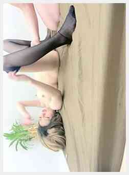 激情3P，模特身材明星脸，无毛白虎，啪啪暴插